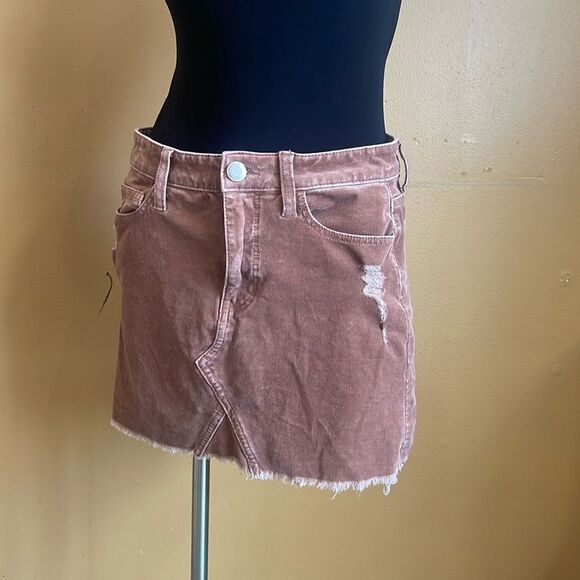 American Eagle Outfitters Women's mauve corduroy Skirt Size 4 - Picture 2 of 11